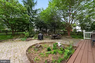 303 Talahi Rd SE, Vienna, VA 22180 - Photo 27
