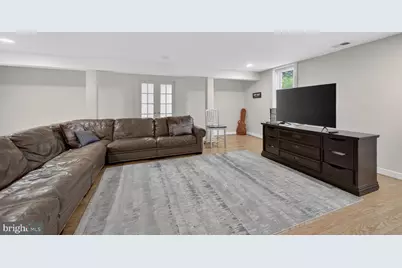 303 Talahi Road SE, Vienna, VA 22180 - Photo 23