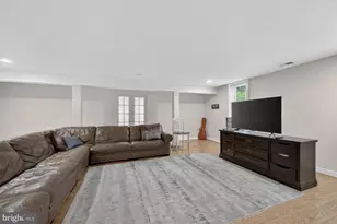 303 Talahi Rd SE, Vienna, VA 22180 - Photo 23