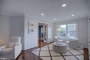 12628 Plow Ct, Fairfax, VA 22030 - Photo 23