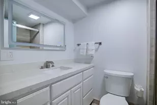 12628 Plow Ct, Fairfax, VA 22030 - Photo 53