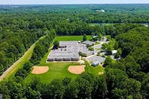 12628 Plow Ct, Fairfax, VA 22030 - Photo 83