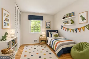 6526 Greenview Ln, Springfield, VA 22152 - Photo 13