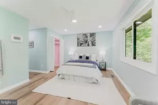 4403 Ossian Hall Ln, Annandale, VA 22003 - Photo 11