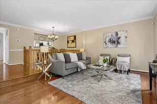 6556 Kelsey Point Cir, Alexandria, VA 22315 - Photo 9