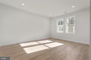 1 Aviation Pl, Herndon, VA 20171 - Photo 13