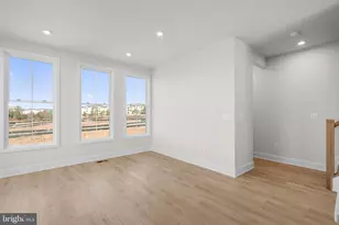 1 Aviation Pl, Herndon, VA 20171 - Photo 7