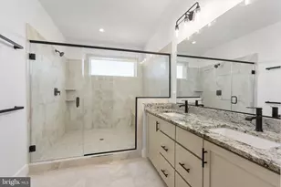 8454 Begonia Ln, Lorton, VA 22079 - Photo 31