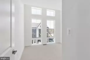 8454 Begonia Ln, Lorton, VA 22079 - Photo 17