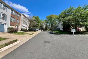 14158 Darkwood Cir, Centreville, VA 20121 - Photo 39