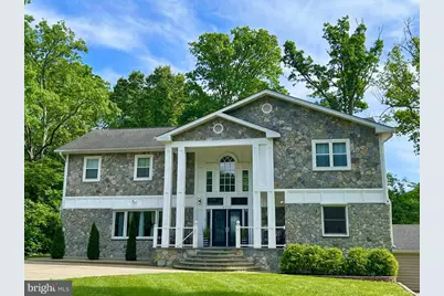 8535 Forest Street, Annandale, VA 22003 - Photo 1