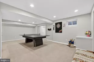 11922 Holly Spring Dr, Great Falls, VA 22066 - Photo 35