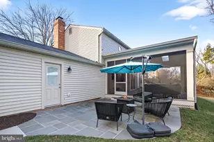 11922 Holly Spring Dr, Great Falls, VA 22066 - Photo 55