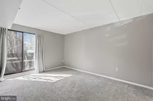 11566 Rolling Green Ct, Reston, VA 20191 - Photo 17