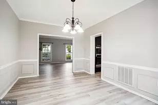 13205 Pleasant Glen Ct, Herndon, VA 20171 - Photo 11