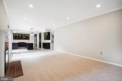 13205 Pleasant Glen Court, Herndon, VA 20171 - Photo 17