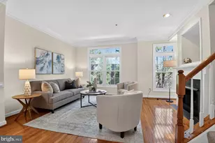 8842 Mansion View Ct, Vienna, VA 22182 - Photo 5