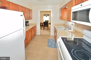 1700 Prelude Dr, Vienna, VA 22182 - Photo 5