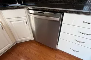 2214 Jensen Pl, Herndon, VA 20170 - Photo 9