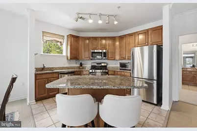 9490 Virginia Center Boulevard #230, Vienna, VA 22181 - Photo 7