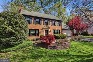 9708 Spring Ridge Ln, Vienna, VA 22182 - Photo 1