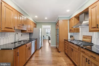 9708 Spring Ridge Lane, Vienna, VA 22182 - Photo 11