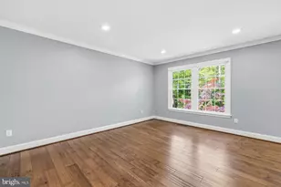 7961 Hidden Bridge Dr, Springfield, VA 22153 - Photo 17