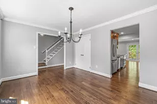 7961 Hidden Bridge Dr, Springfield, VA 22153 - Photo 7