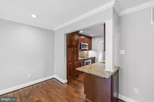 7961 Hidden Bridge Dr, Springfield, VA 22153 - Photo 11