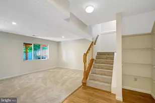 9227 Sheffield Hunt Ct, Lorton, VA 22079 - Photo 37