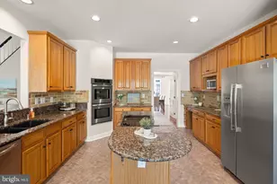 12212 Jonathons Glen Way, Herndon, VA 20170 - Photo 15