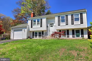 1502 Hiddenbrook Dr, Herndon, VA 20170 - Photo 23