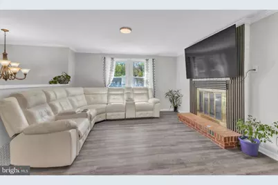 1502 Hiddenbrook Drive, Herndon, VA 20170 - Photo 5