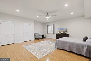3156 Goldenwave Ct, Fairfax, VA 22031 - Photo 11
