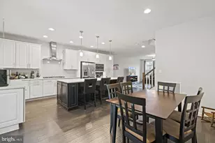 3156 Goldenwave Ct, Fairfax, VA 22031 - Photo 9