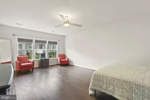 3156 Goldenwave Ct, Fairfax, VA 22031 - Photo 17