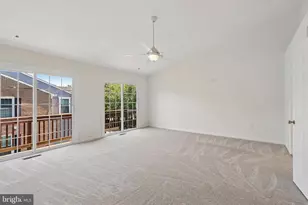 11791 Rockaway Ln, Fairfax, VA 22030 - Photo 5
