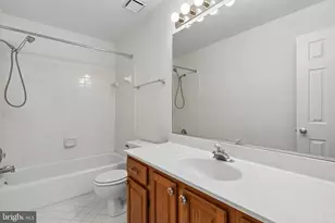11791 Rockaway Ln, Fairfax, VA 22030 - Photo 43