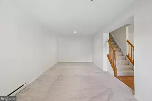 11791 Rockaway Ln, Fairfax, VA 22030 - Photo 3
