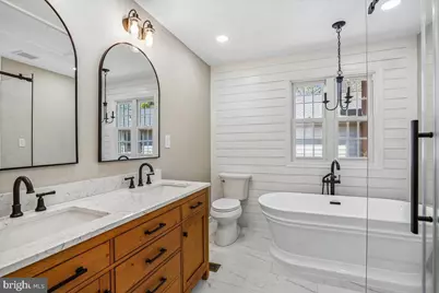 6904 Chelsea Road, McLean, VA 22101 - Photo 5