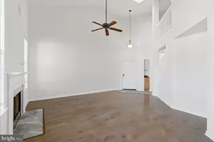 1304 Garden Wall Cir, Reston, VA 20194 - Photo 7