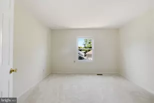 6700 Passageway Pl, Burke, VA 22015 - Photo 29