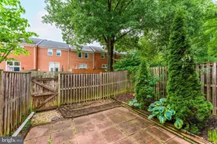2331 Harleyford Ct, Reston, VA 20191 - Photo 39