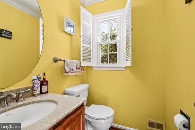 8024 Bethelen Woods, Springfield, VA 22153 - Photo 17