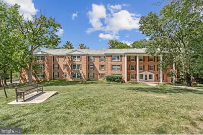 7640 Provincial Drive #110, McLean, VA 22102 - Photo 3