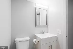 7640 Provincial Dr, McLean, VA 22102 - Photo 27