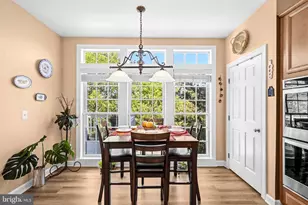 8058 Samuel Wallis St, Lorton, VA 22079 - Photo 11