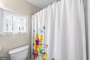 8058 Samuel Wallis St, Lorton, VA 22079 - Photo 25