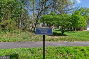 8722 Higdon Dr, Vienna, VA 22182 - Photo 59