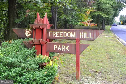 8722 Higdon Drive, Vienna, VA 22182 - Photo 63